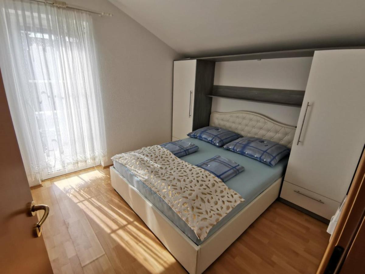 Apartments Toni Пореч Екстер'єр фото